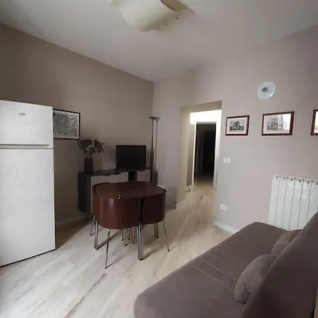 Dimora Tra Ciuchi E Poeti Apartment L'Aquila Exterior photo